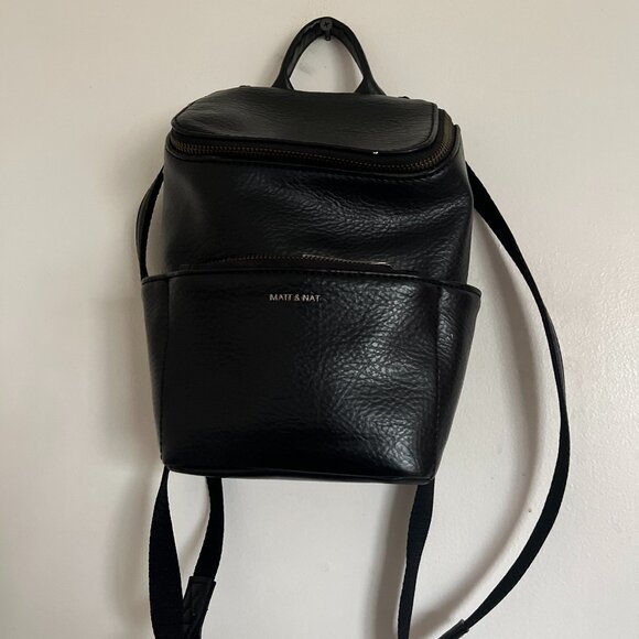 Matt and Nat - Brave Vegan Small Backpack - Picture 2 of 6